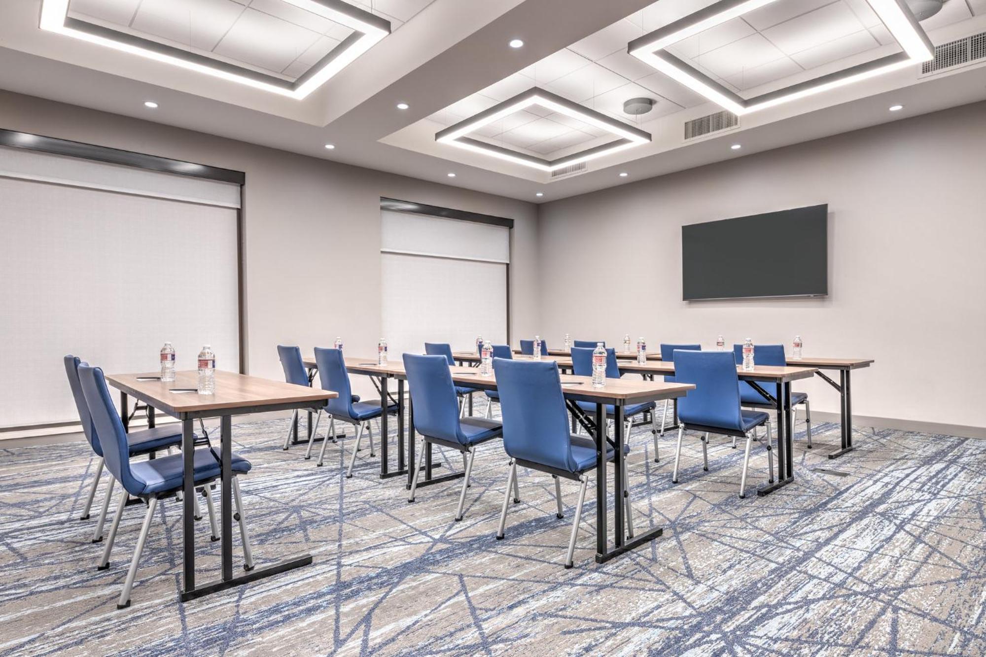 Holiday Inn Express & Suites Austin Airport East By Ihg Eksteriør bilde