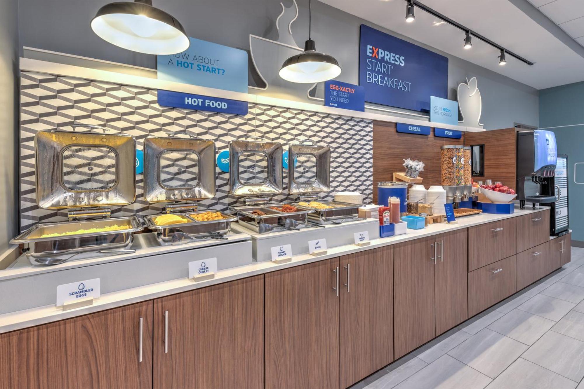 Holiday Inn Express & Suites Austin Airport East By Ihg Eksteriør bilde