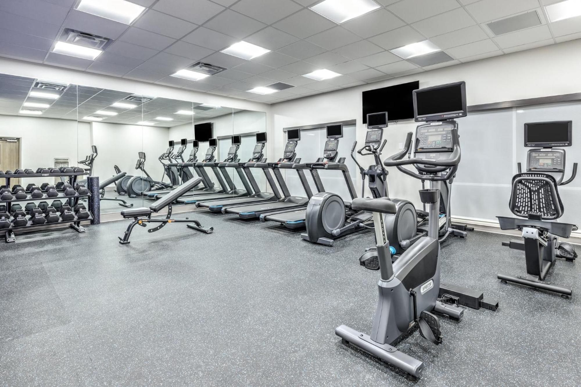 Holiday Inn Express & Suites Austin Airport East By Ihg Eksteriør bilde