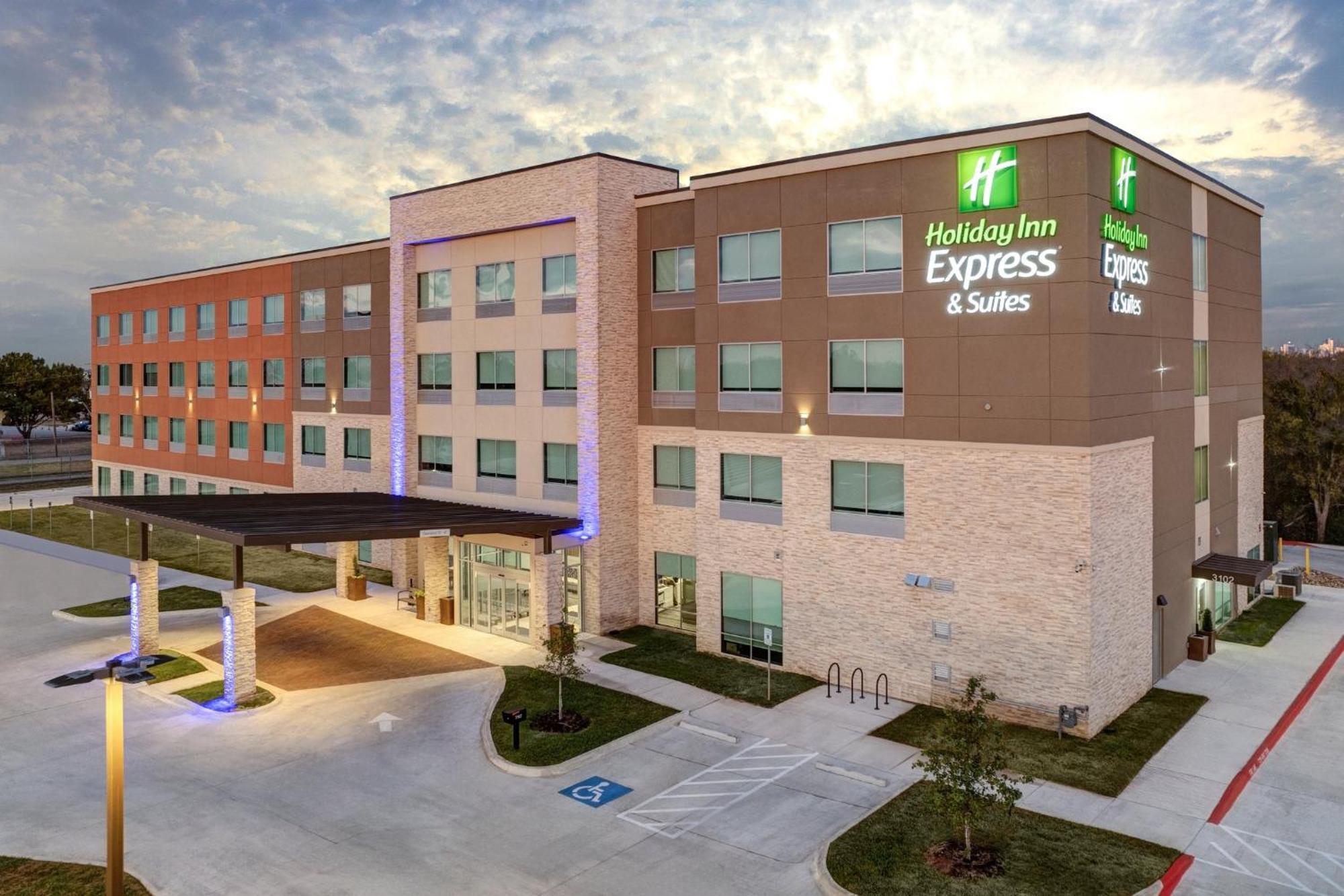 Holiday Inn Express & Suites Austin Airport East By Ihg Eksteriør bilde