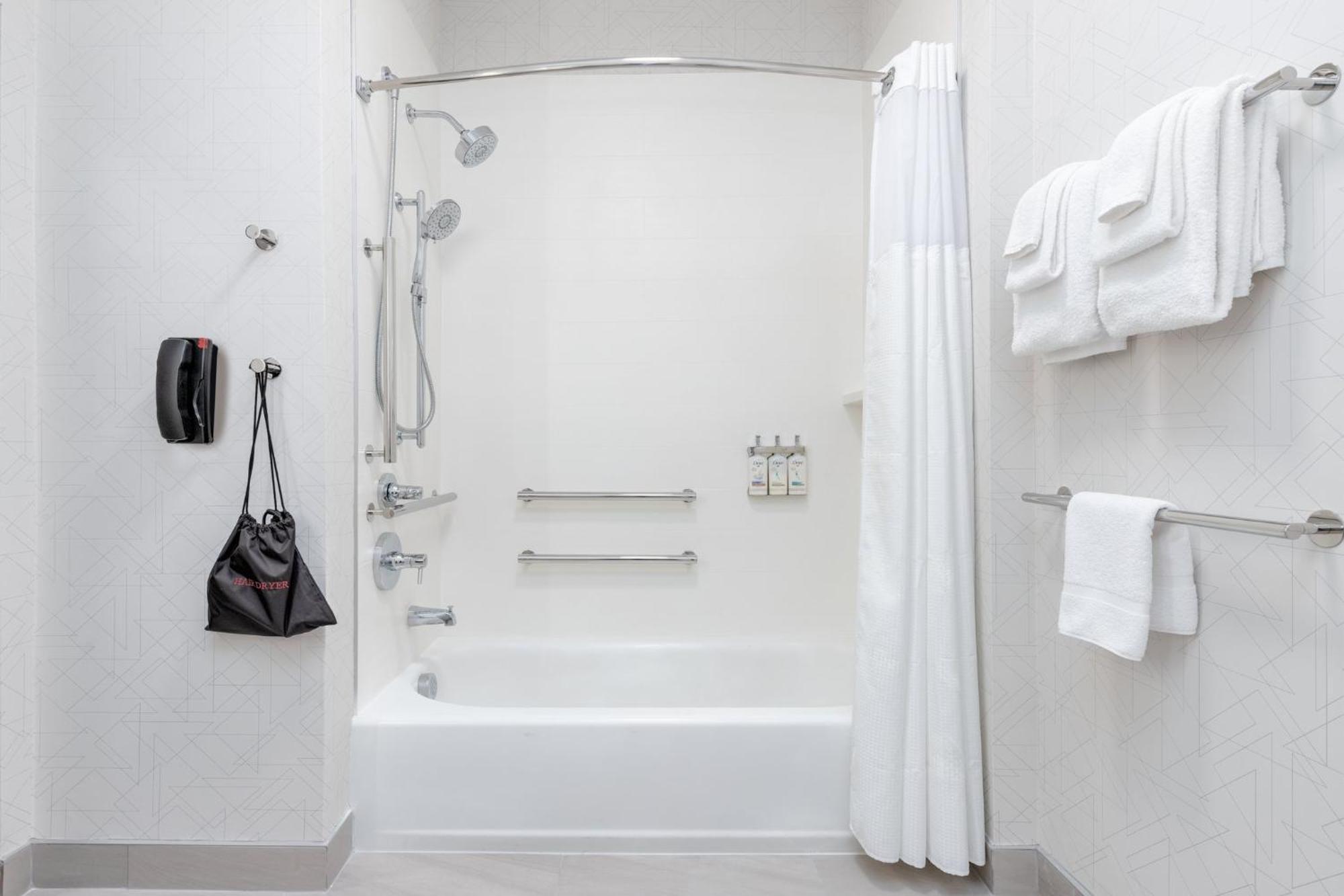 Holiday Inn Express & Suites Austin Airport East By Ihg Eksteriør bilde